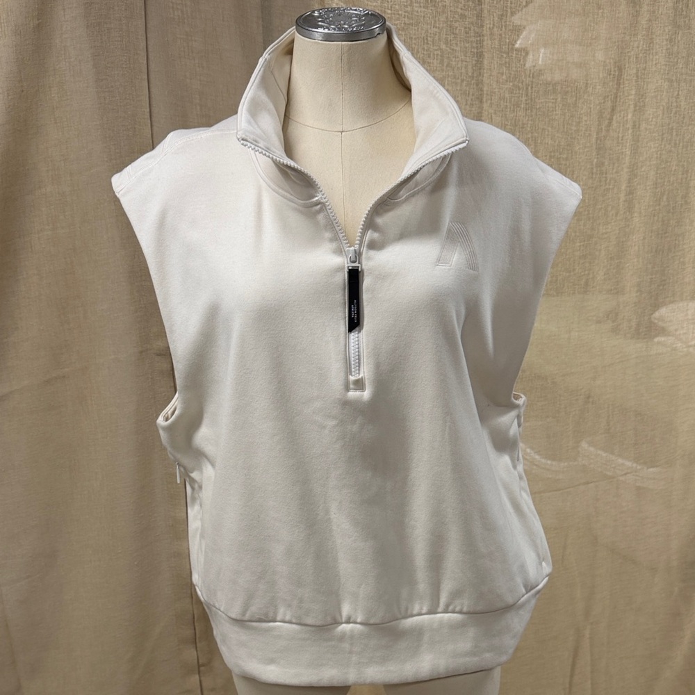 Athleta White Sleeveless Zip-Up Vest Allyson Felix collection